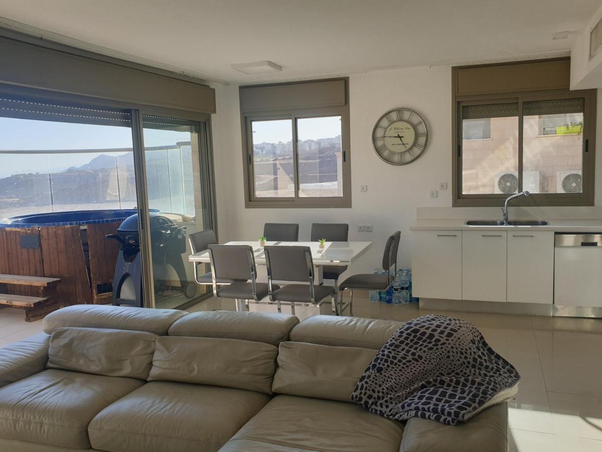 Luxury Exclusive Top Class Apartments Near The Sea With Pool Eilat Eksteriør billede