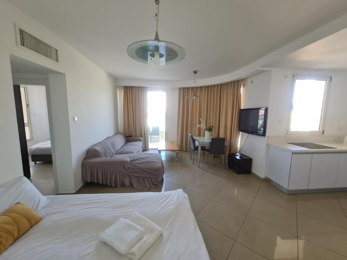 Luxury Exclusive Top Class Apartments Near The Sea With Pool Eilat Eksteriør billede